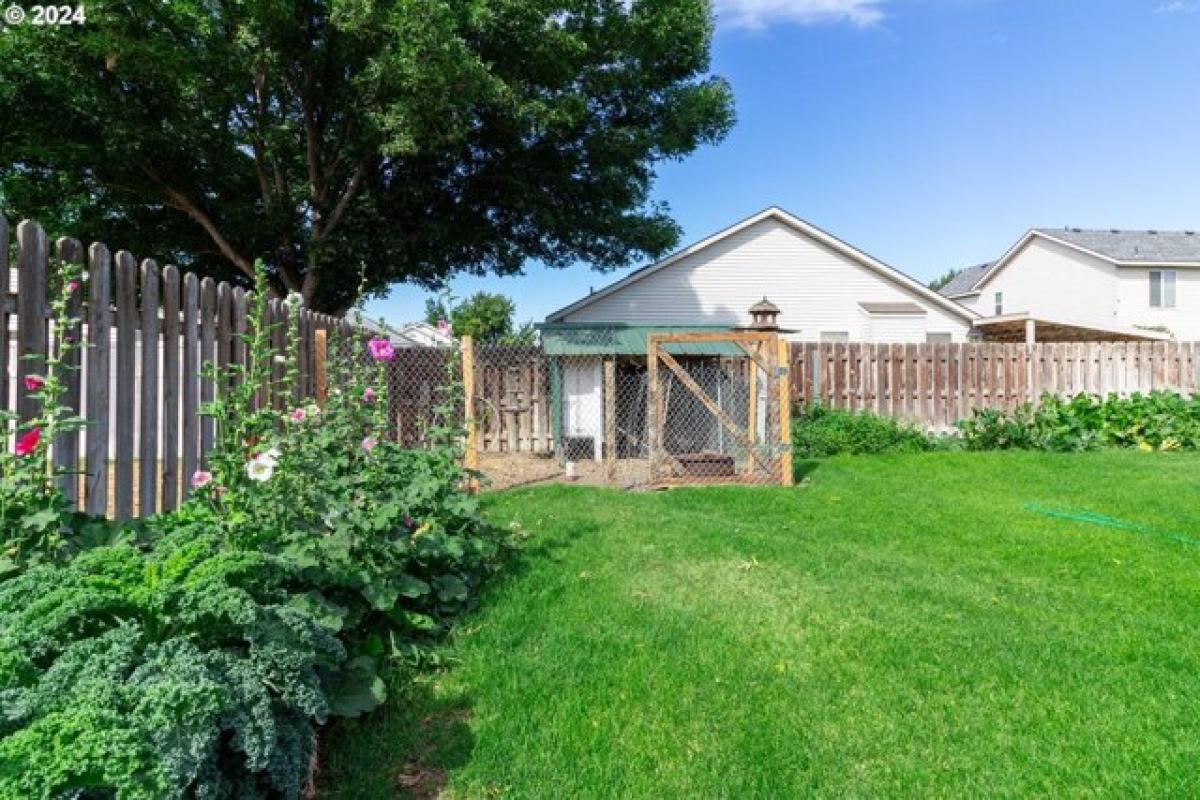 Picture of Home For Sale in Hermiston, Oregon, United States