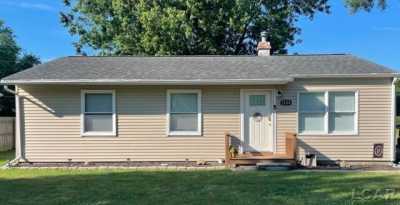 Home For Sale in Tecumseh, Michigan