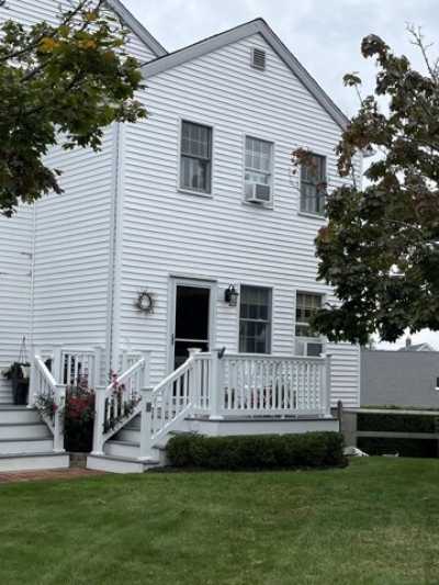 Home For Rent in Stonington, Connecticut