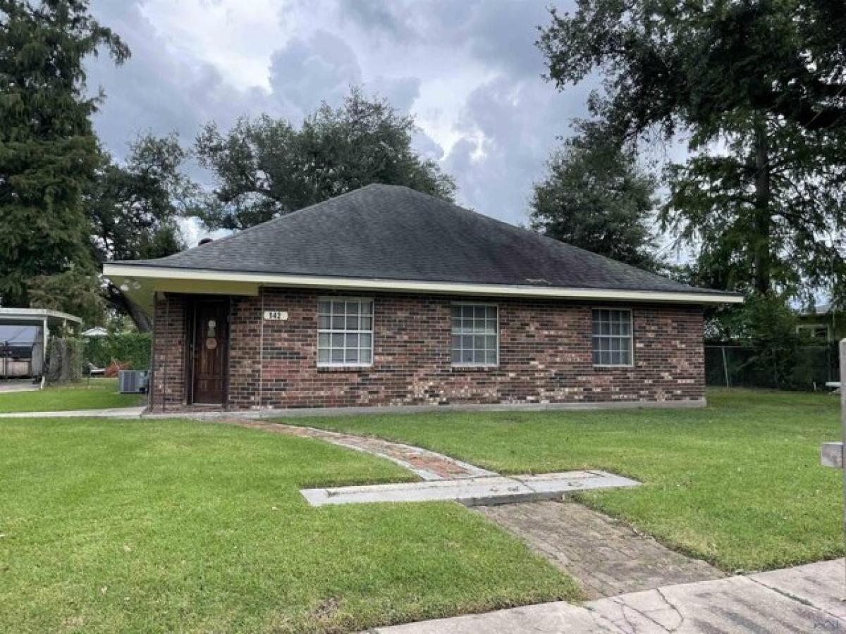 Picture of Home For Sale in Houma, Louisiana, United States