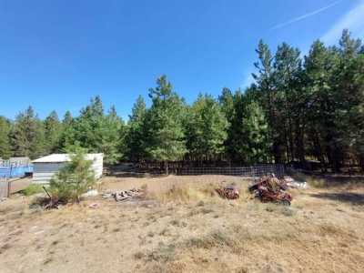 Home For Sale in Springdale, Washington