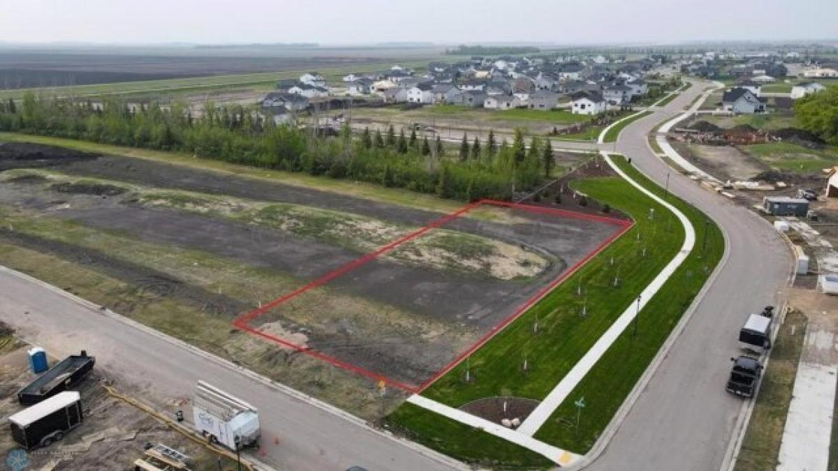 Picture of Residential Land For Sale in Horace, North Dakota, United States