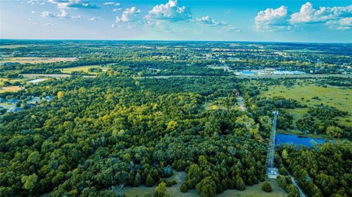 Picture of Residential Land For Sale in Shawnee, Oklahoma, United States