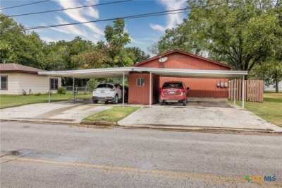 Home For Sale in Gonzales, Texas