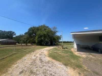 Home For Sale in Bogata, Texas