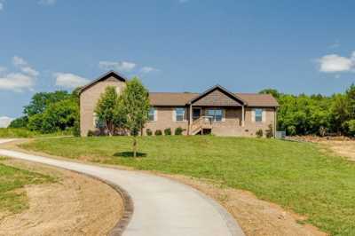 Home For Sale in Hartsville, Tennessee