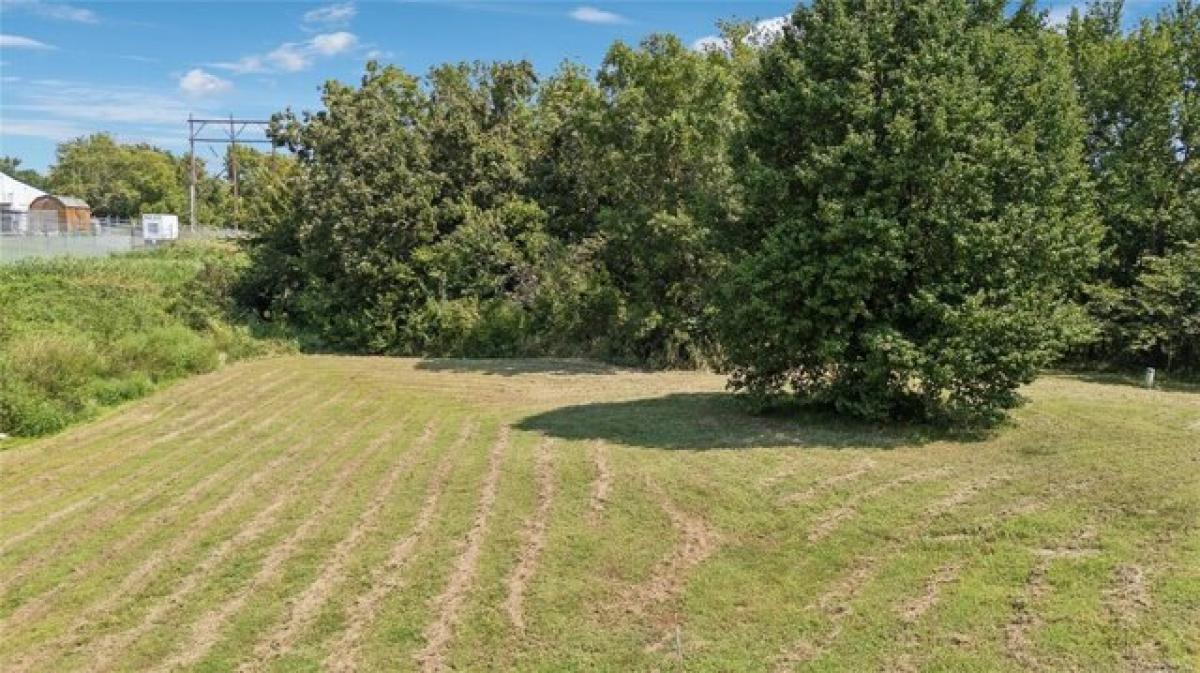 Picture of Residential Land For Sale in Catoosa, Oklahoma, United States