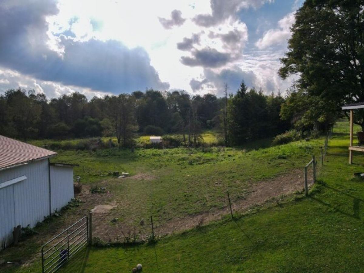 Picture of Home For Sale in Spartansburg, Pennsylvania, United States