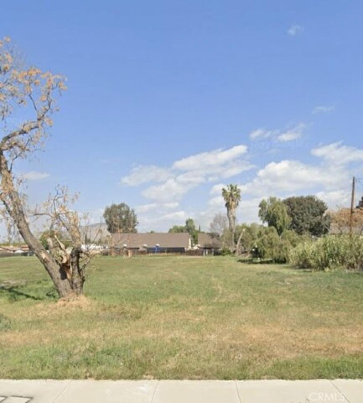 Picture of Residential Land For Sale in Moreno Valley, California, United States