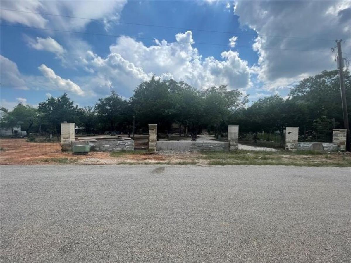 Picture of Residential Land For Sale in Bastrop, Texas, United States