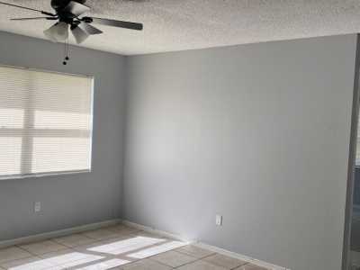 Home For Rent in Lake Worth, Florida