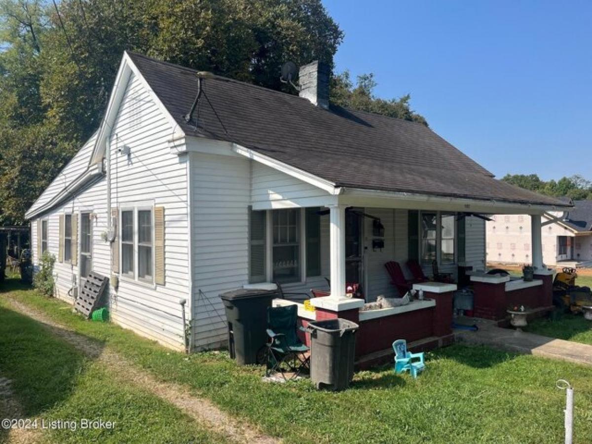 Picture of Home For Sale in Bardstown, Kentucky, United States