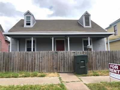 Home For Rent in Galveston, Texas