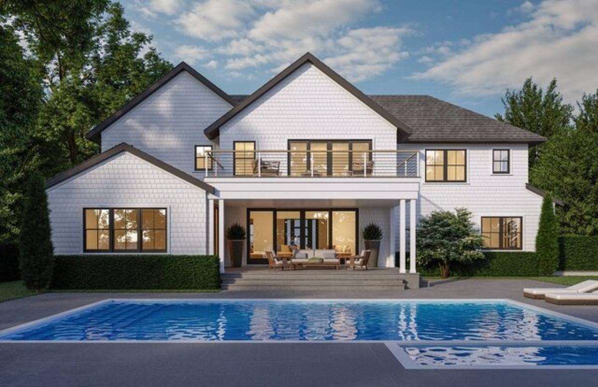 Picture of Home For Sale in Southampton, New York, United States