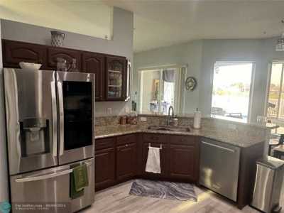 Home For Sale in Okeechobee, Florida