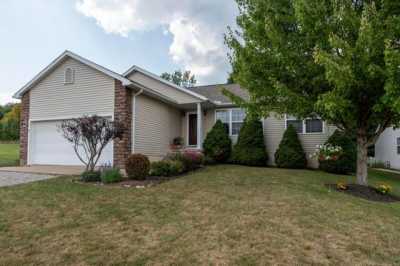 Home For Rent in Howard, Ohio