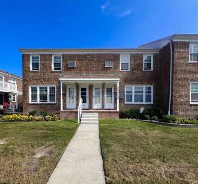 Home For Sale in Ocean City, New Jersey