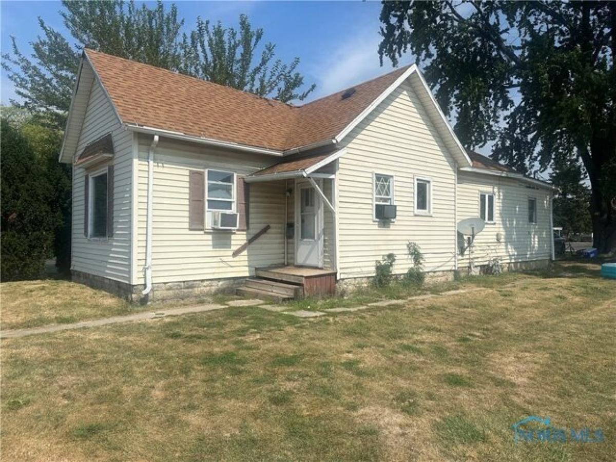 Picture of Home For Sale in Defiance, Ohio, United States