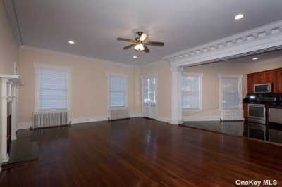 Apartment For Rent in West Islip, New York