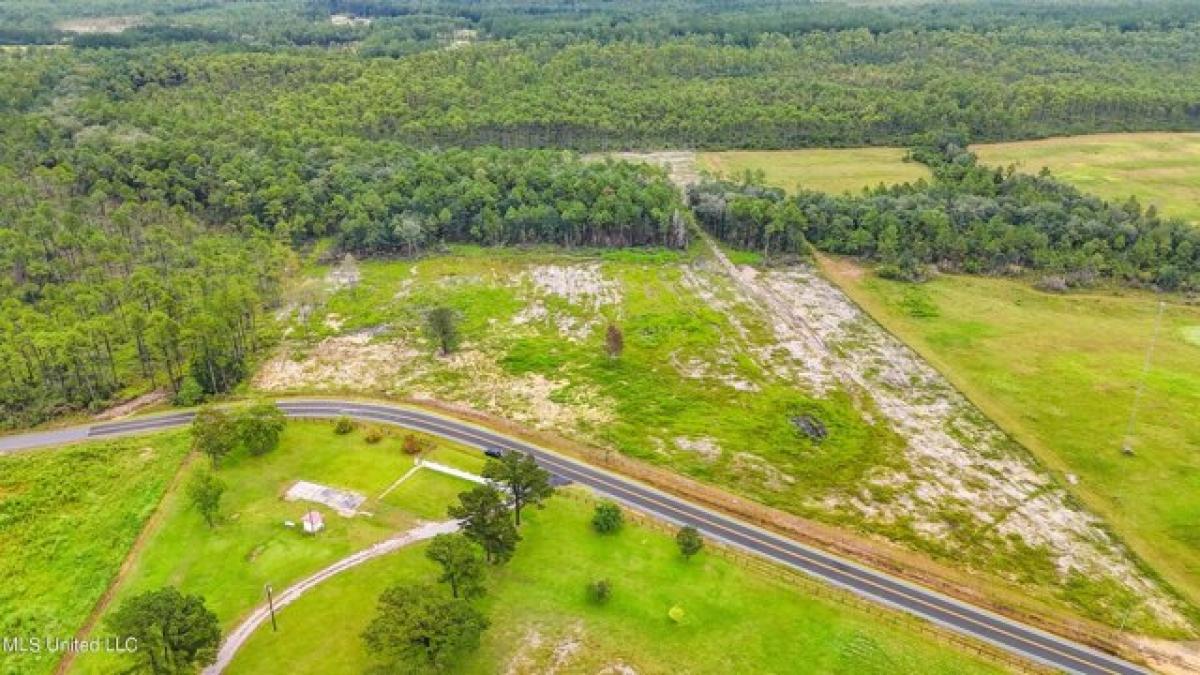 Picture of Residential Land For Sale in Vancleave, Mississippi, United States