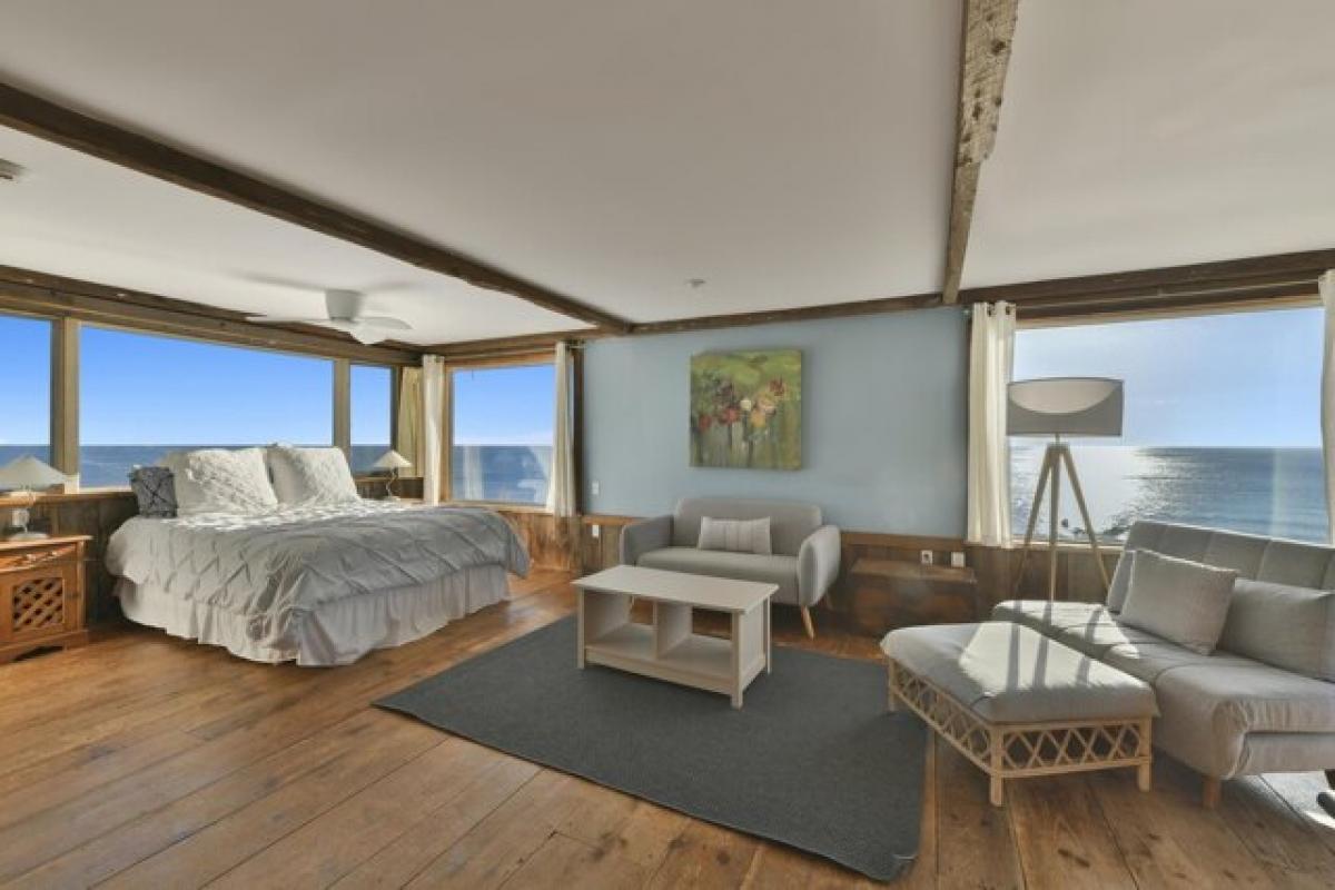 Picture of Home For Sale in Wellfleet, Massachusetts, United States