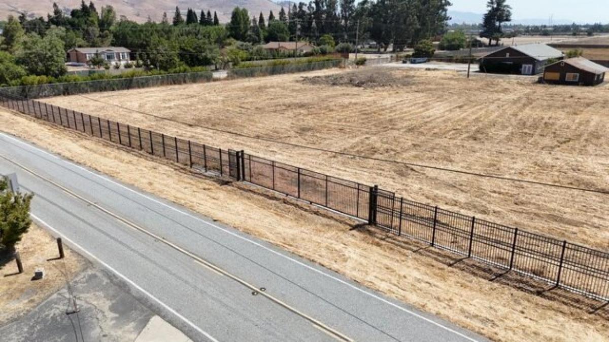 Picture of Residential Land For Sale in Morgan Hill, California, United States