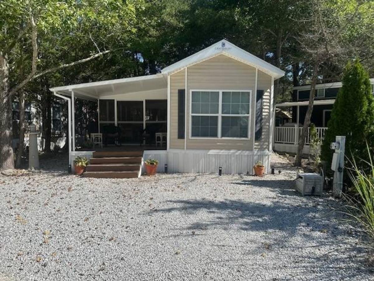 Picture of Home For Sale in Cape May, New Jersey, United States