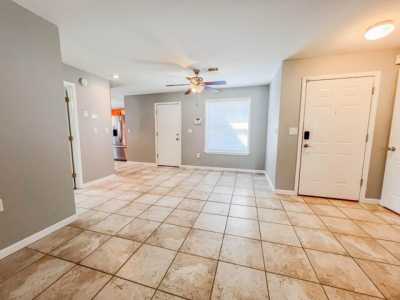 Home For Sale in Crestview, Florida