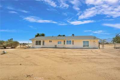 Home For Sale in Phelan, California