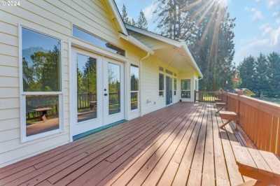 Home For Sale in Ridgefield, Washington