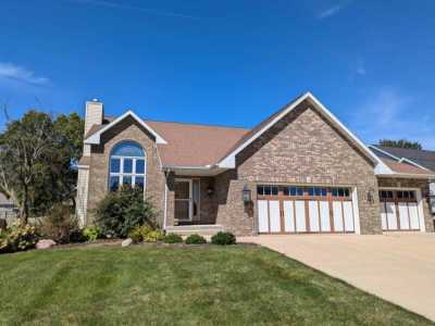 Home For Sale in Freeport, Illinois