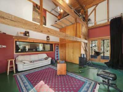 Home For Sale in Accord, New York