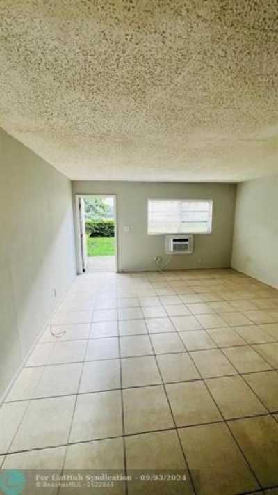 Apartment For Rent in Lauderhill, Florida