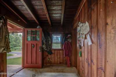 Home For Sale in Amsterdam, New York