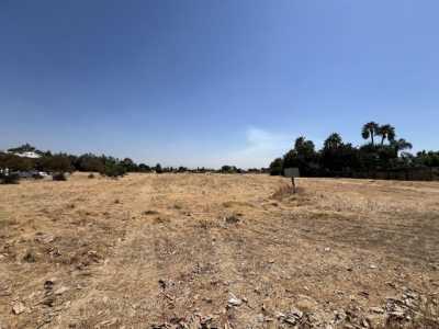 Residential Land For Sale in Dinuba, California