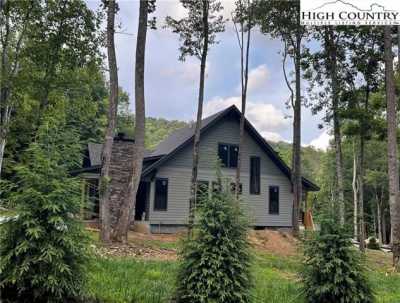 Home For Sale in Lenoir, North Carolina