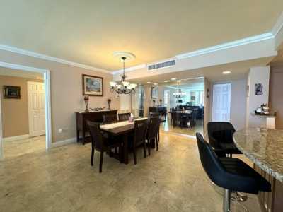 Home For Rent in Palm Beach, Florida