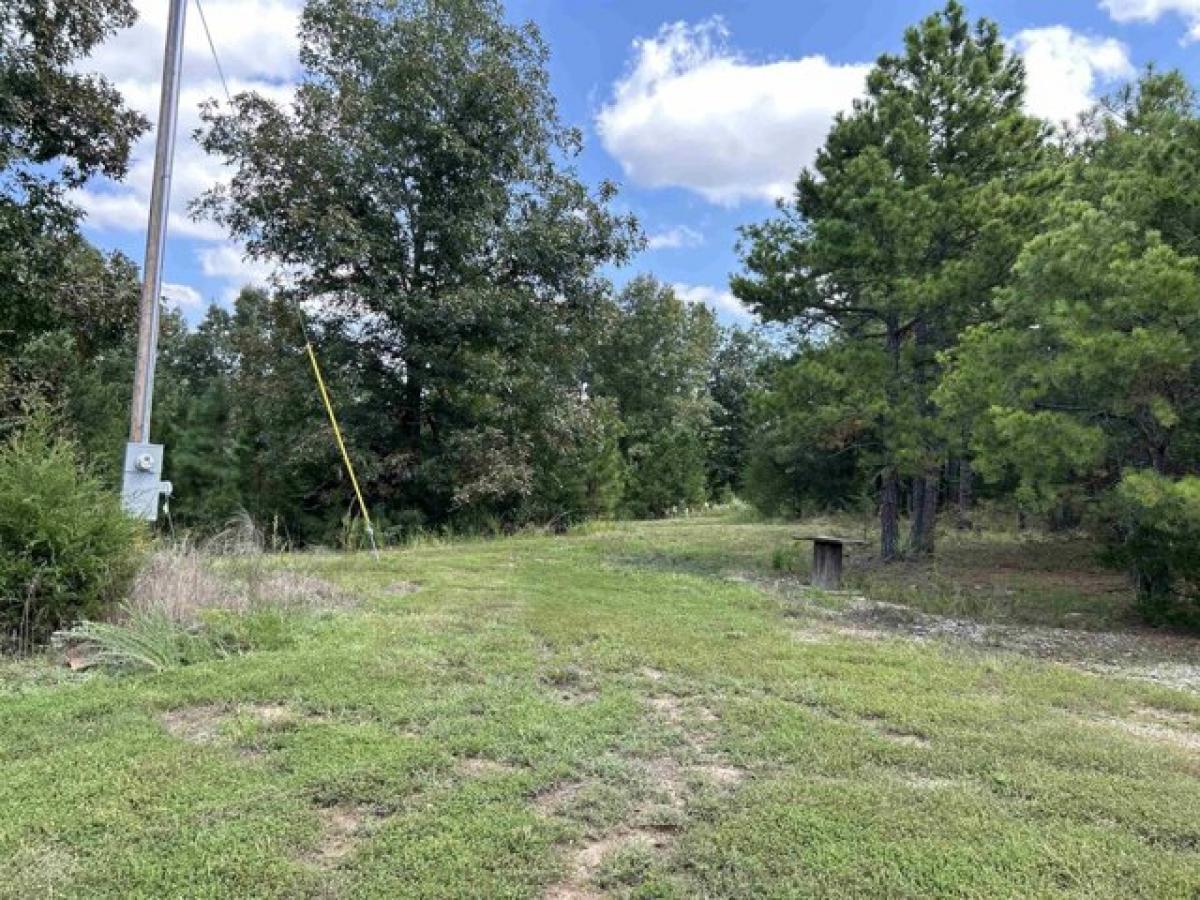 Picture of Home For Sale in Oxford, Arkansas, United States