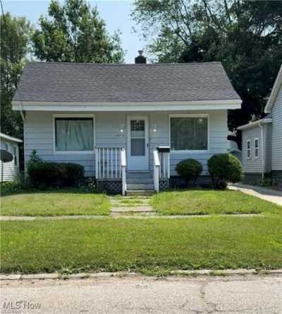 Home For Sale in Ashtabula, Ohio