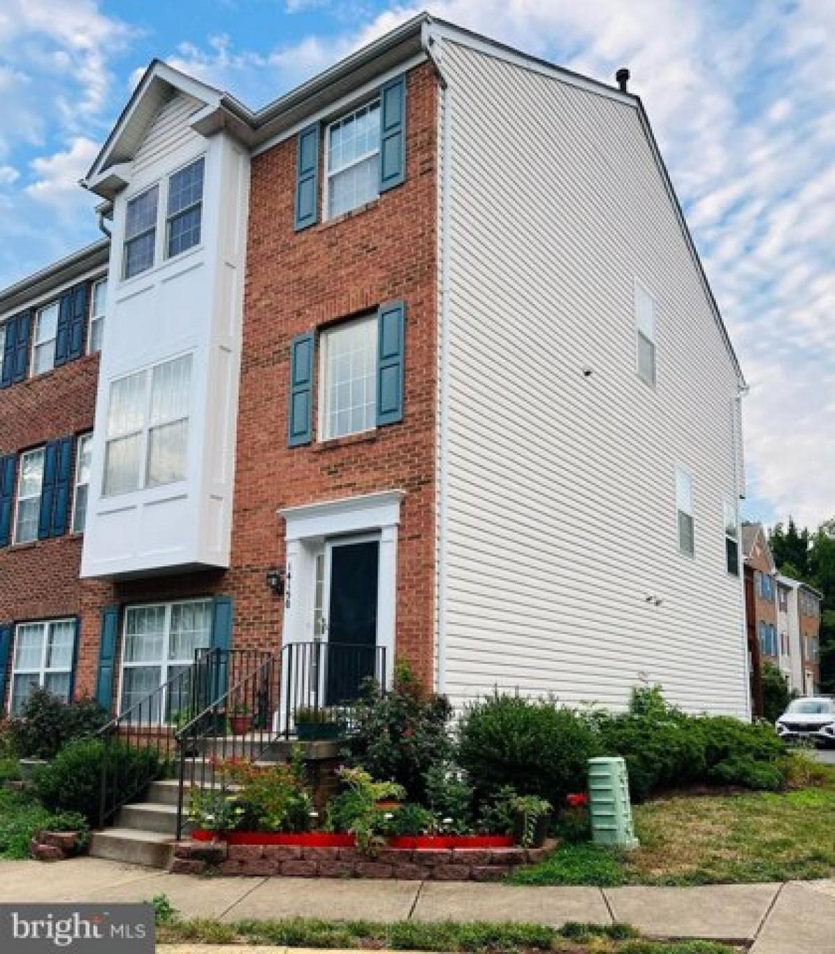 Picture of Home For Sale in Centreville, Virginia, United States