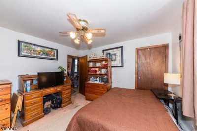 Home For Sale in Wallington, New Jersey