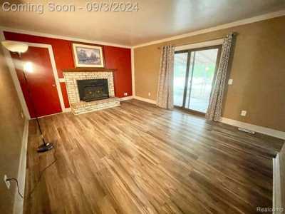 Home For Sale in Grand Blanc, Michigan