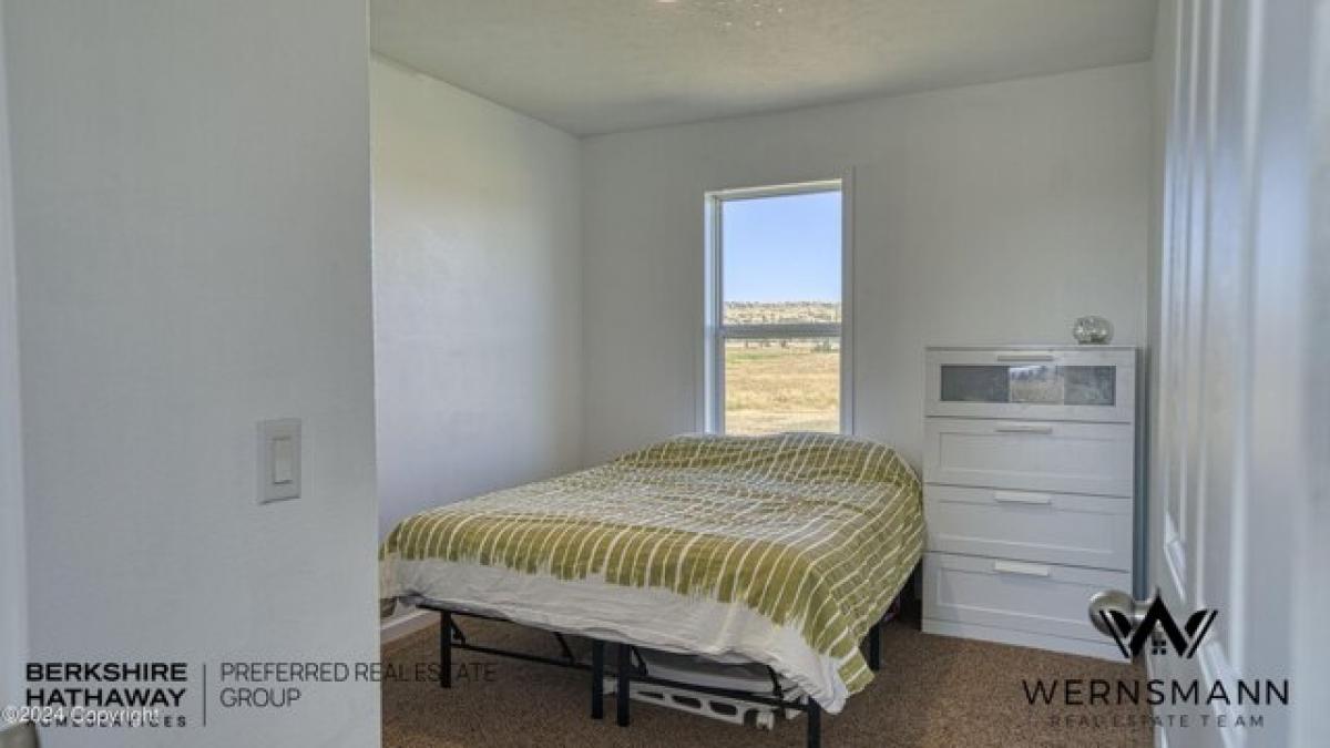 Picture of Home For Sale in Carlile, Wyoming, United States