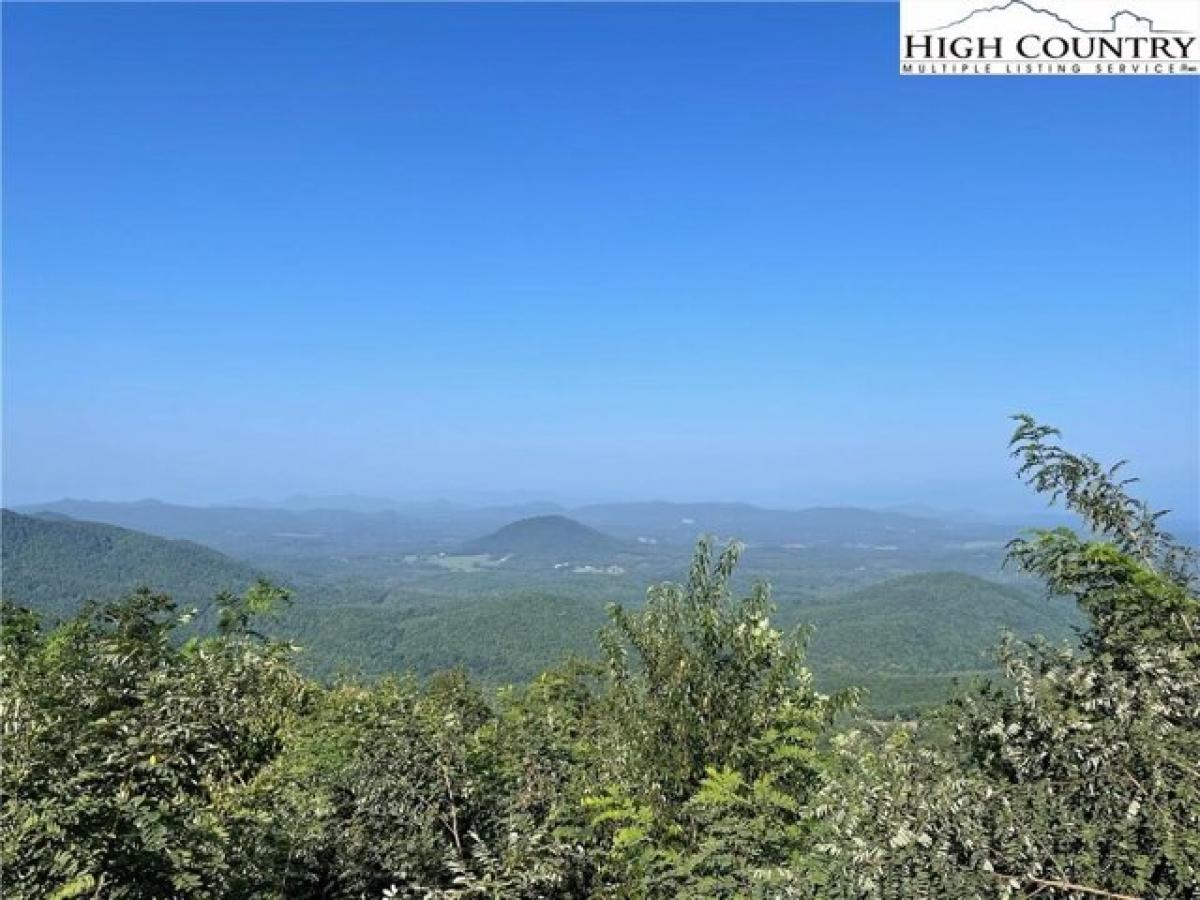 Picture of Residential Land For Sale in Morganton, North Carolina, United States