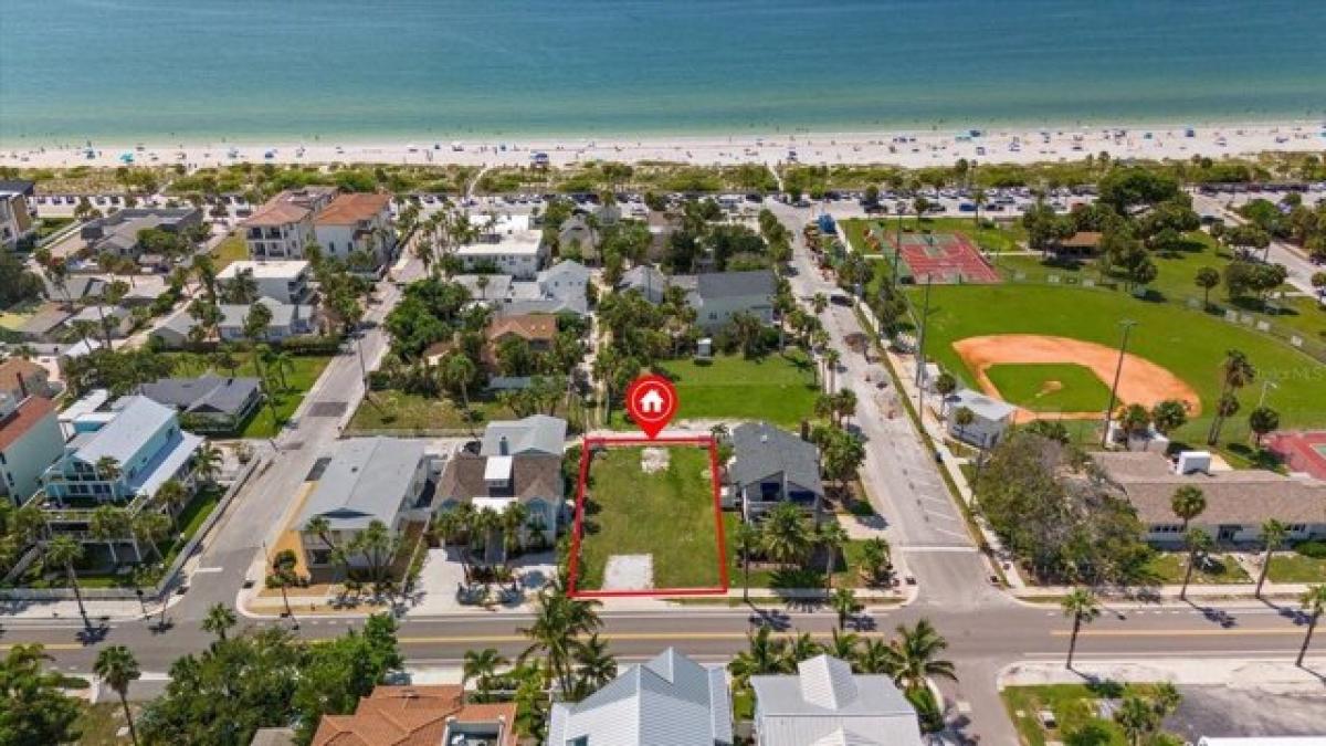 Picture of Residential Land For Sale in Saint Pete Beach, Florida, United States