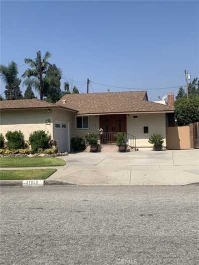 Home For Sale in Downey, California