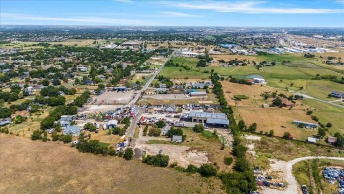 Picture of Residential Land For Sale in Pflugerville, Texas, United States