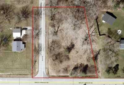 Residential Land For Sale in Freeland, Michigan