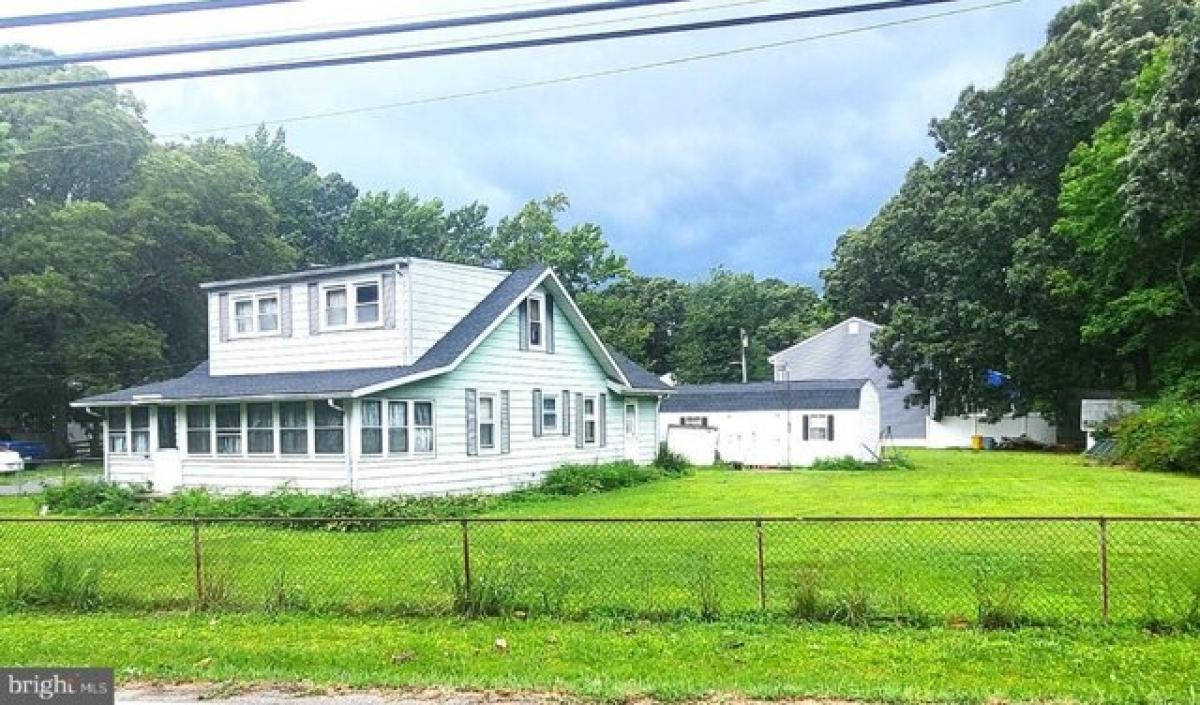 Picture of Home For Sale in Shady Side, Maryland, United States