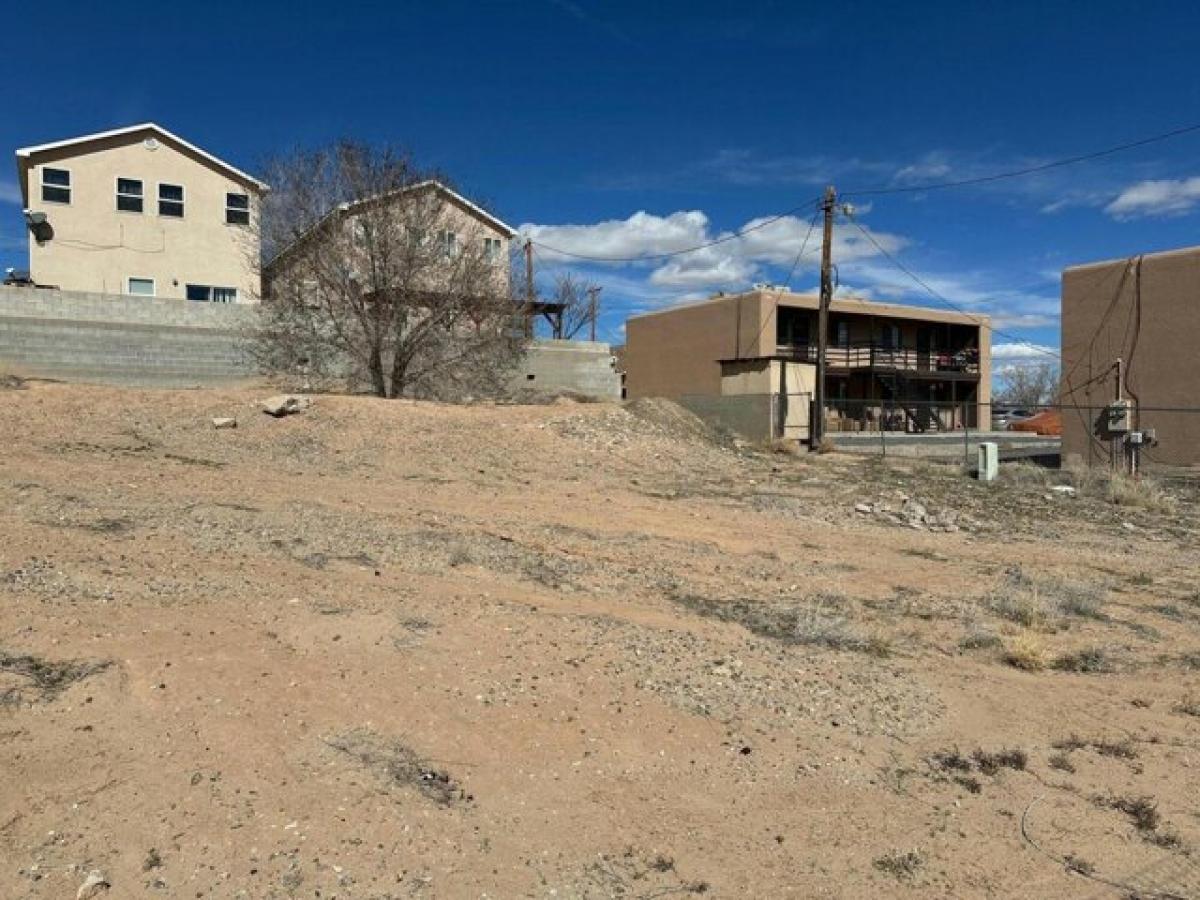 Picture of Residential Land For Sale in Albuquerque, New Mexico, United States